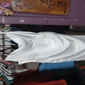 Women's dresses and skirts